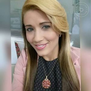 Meet your Posher, Jackeline